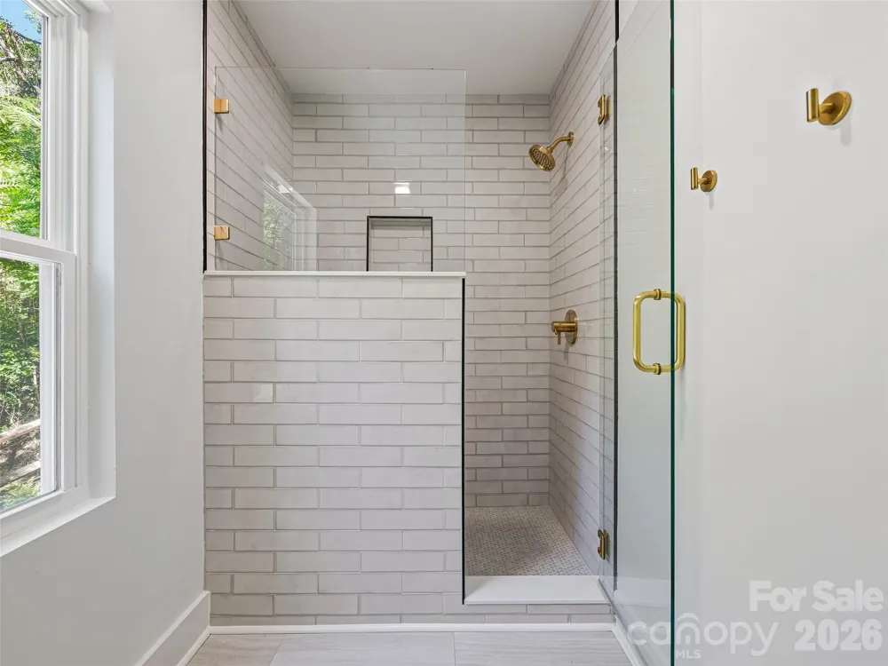 895 Trade Street Tryon, NC 28782