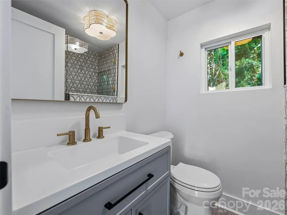 895 Trade Street Tryon, NC 28782