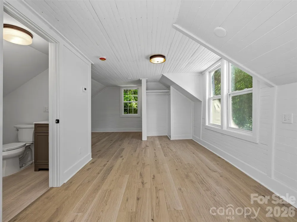 895 Trade Street Tryon, NC 28782