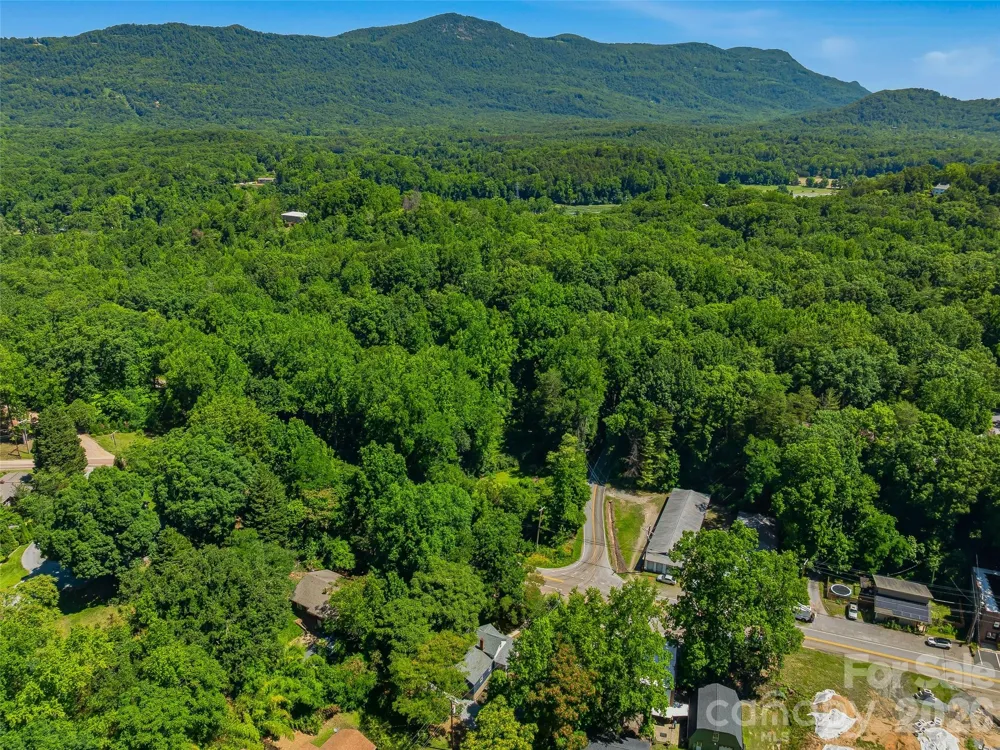 895 Trade Street Tryon, NC 28782