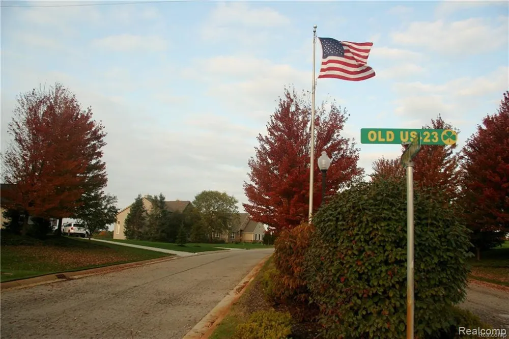 68 Donegal Court Tyrone Township, MI 48430