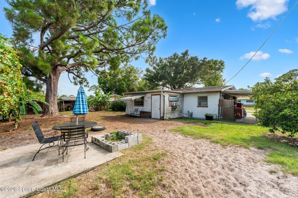 2846 Davis Lane Rockledge, FL 32955