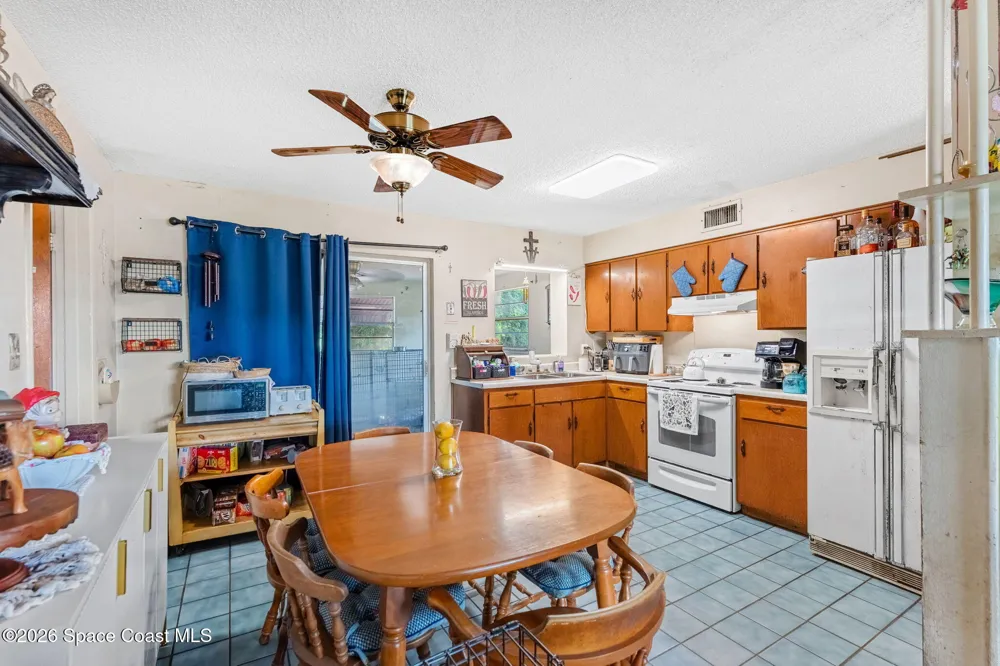 2846 Davis Lane Rockledge, FL 32955