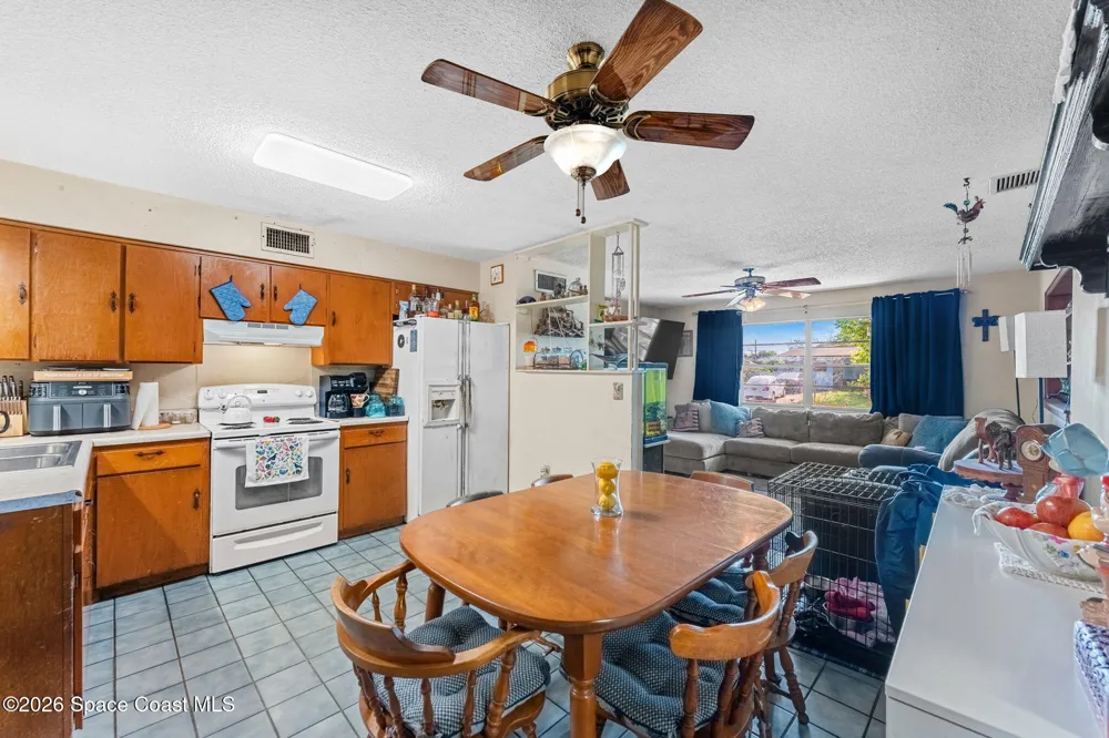 2846 Davis Lane Rockledge, FL 32955