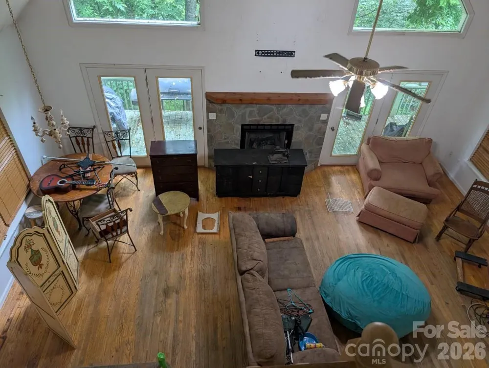 197 Dogwood Drive Hayesville, NC 28904