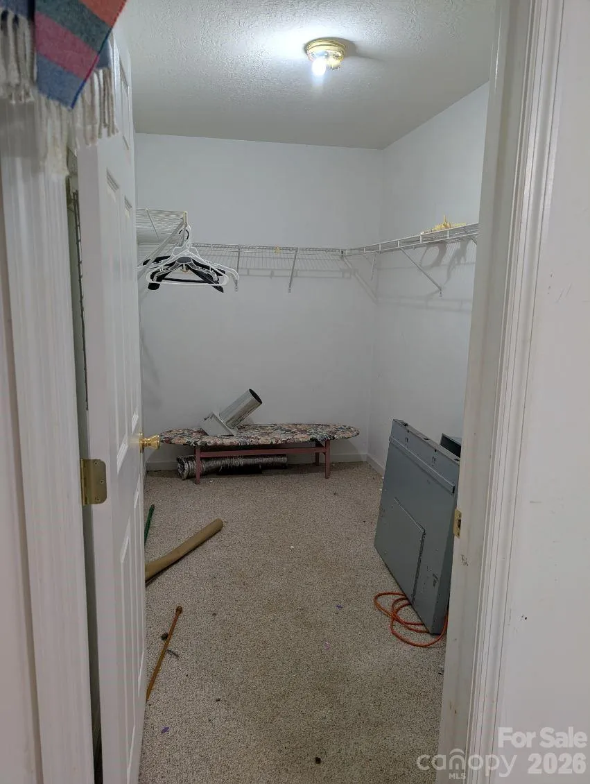 197 Dogwood Drive Hayesville, NC 28904