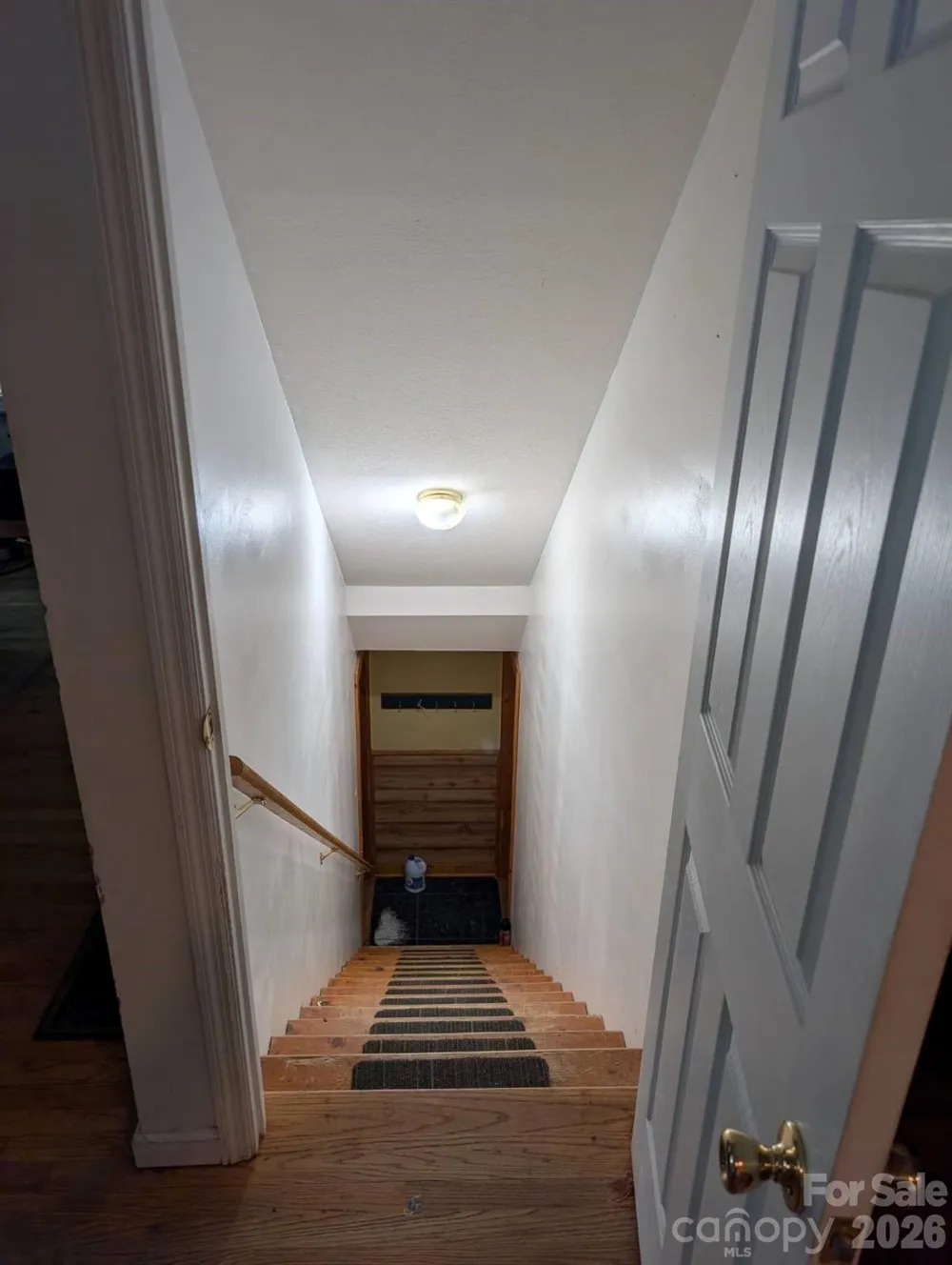 197 Dogwood Drive Hayesville, NC 28904