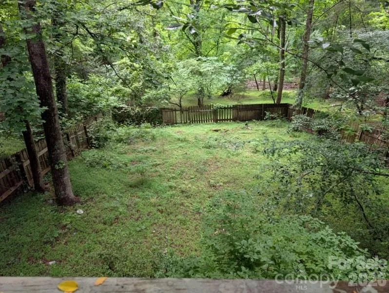 197 Dogwood Drive Hayesville, NC 28904