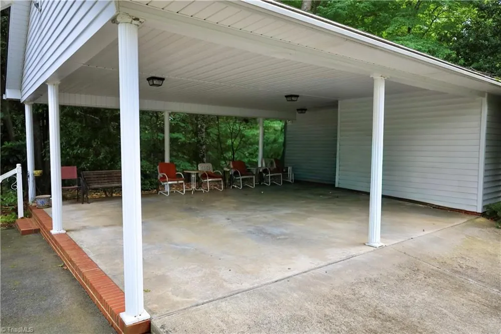 9355 Styers Ferry Road Clemmons, NC 27012