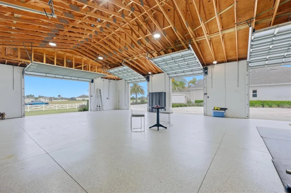 3467 COMPOUND COURT Sarasota, FL 34240