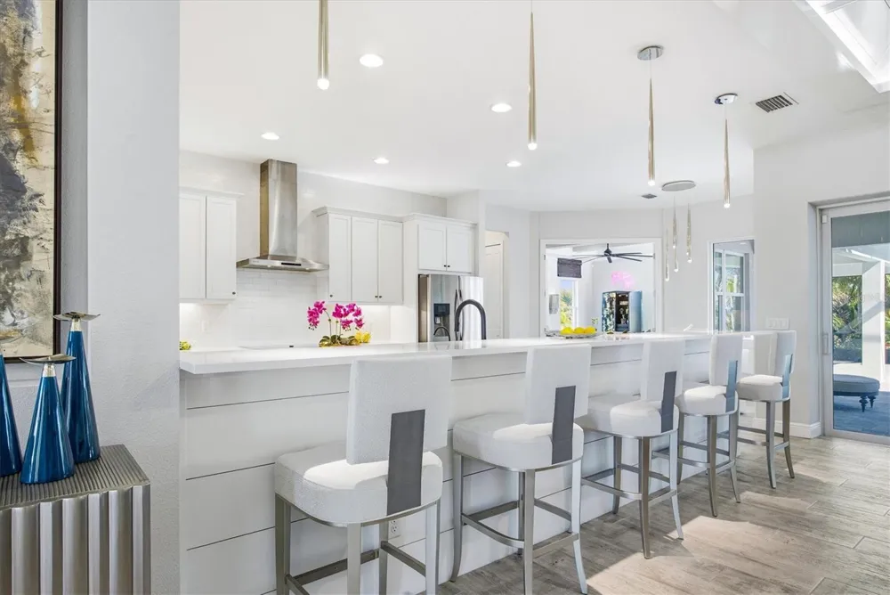 3467 COMPOUND COURT Sarasota, FL 34240