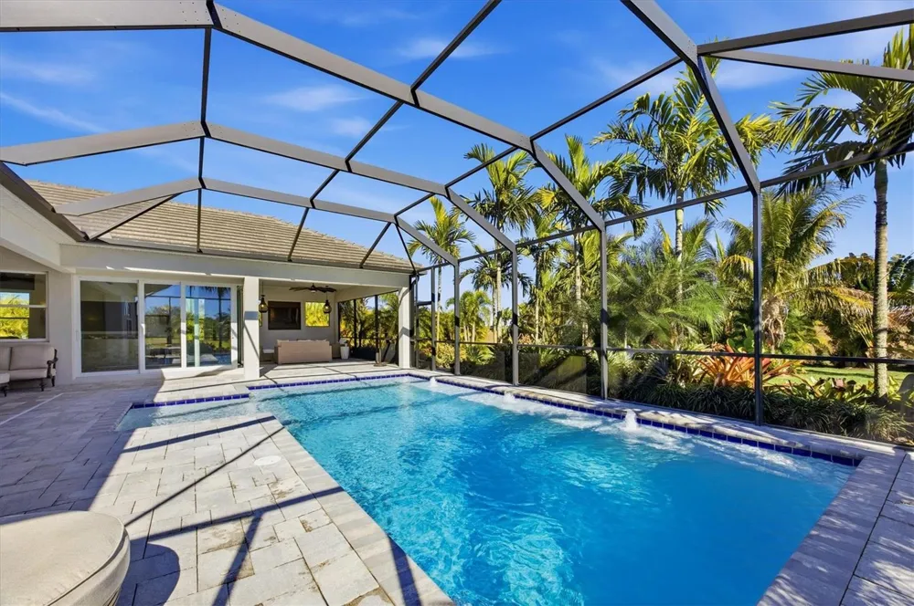 3467 COMPOUND COURT Sarasota, FL 34240