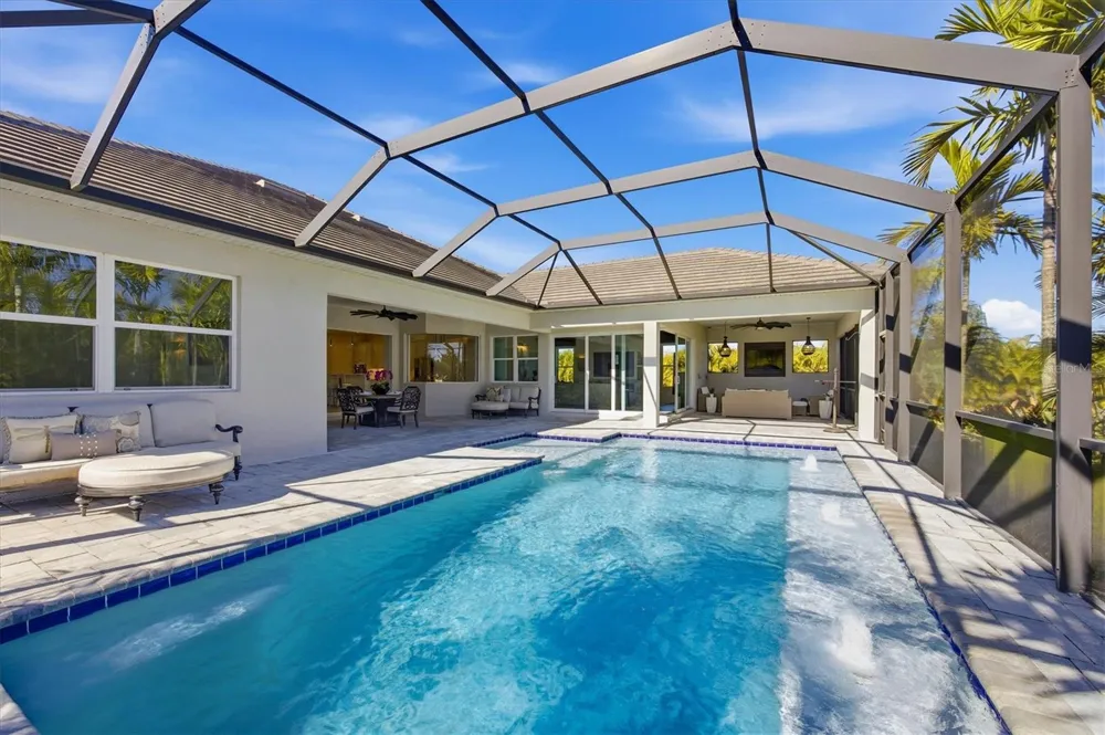 3467 COMPOUND COURT Sarasota, FL 34240