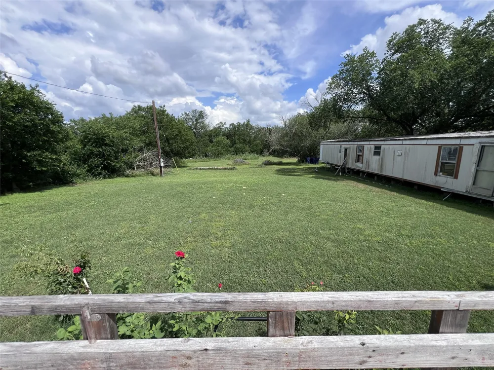 10001 Peterson Road Del Valle, TX 78617