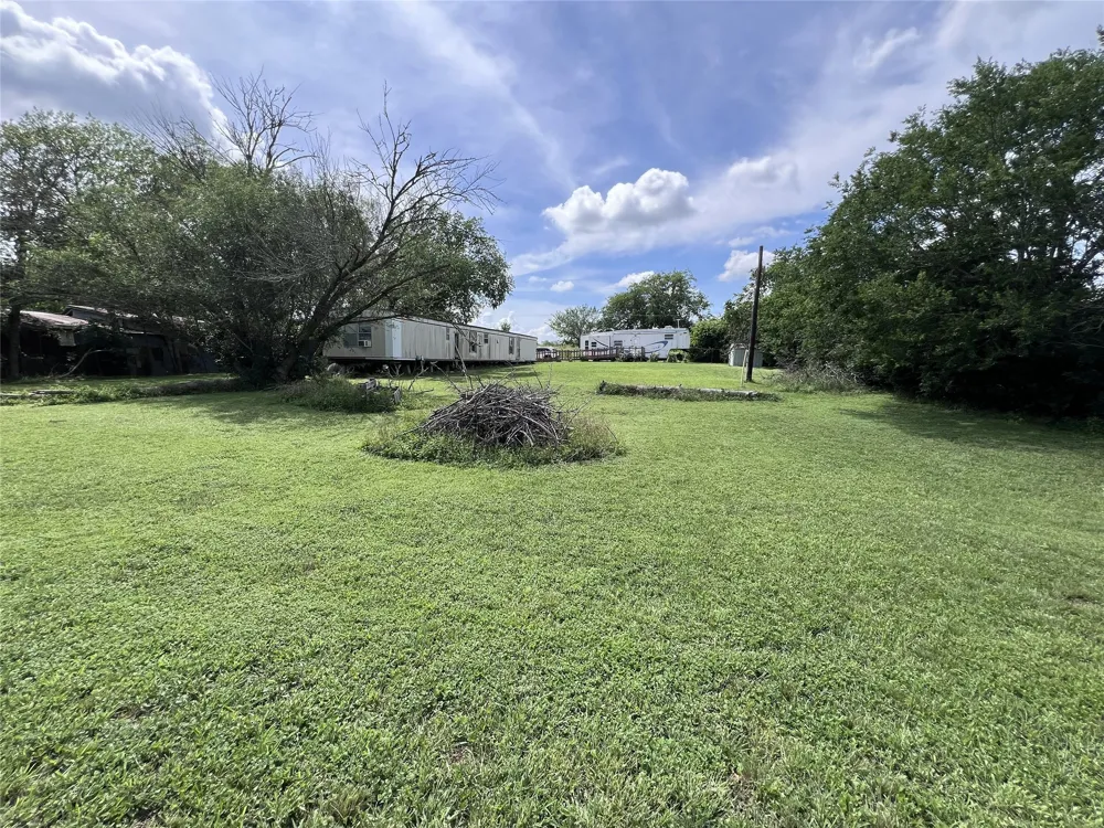 10001 Peterson Road Del Valle, TX 78617