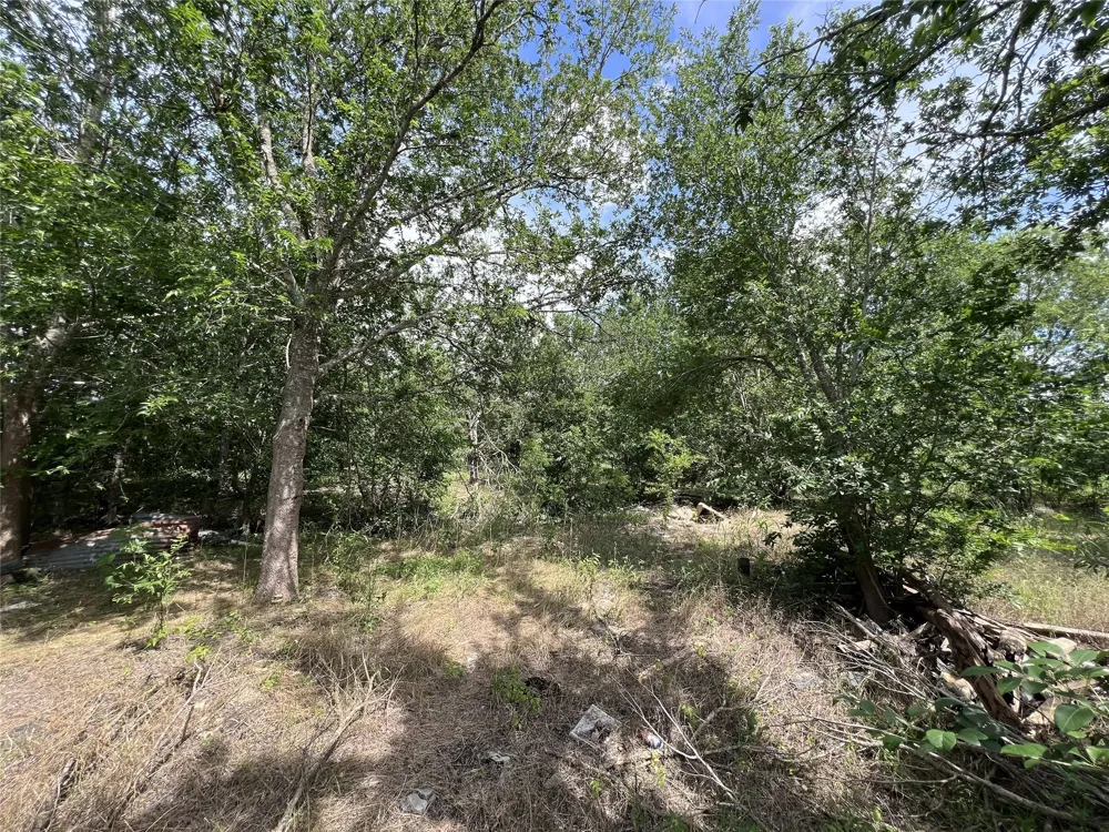 10001 Peterson Road Del Valle, TX 78617