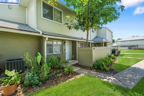 4586 PHEASANT RUN DRIVE #6B