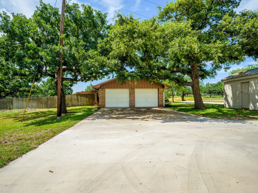 109 Sundown Trail Marble Falls, TX 78654
