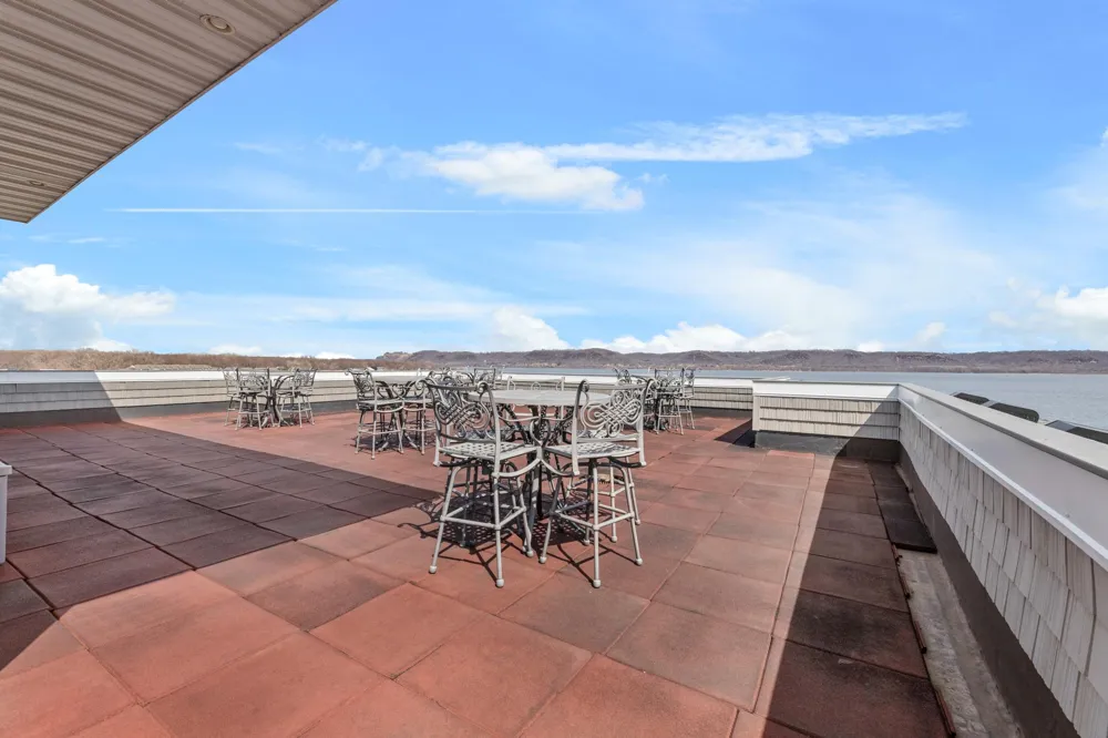 1215 Lakeshore Drive #205 Lake City, MN 55041