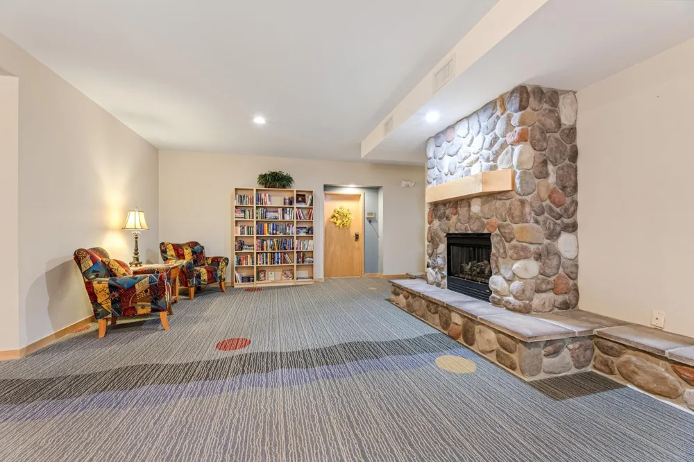 1215 Lakeshore Drive #205 Lake City, MN 55041