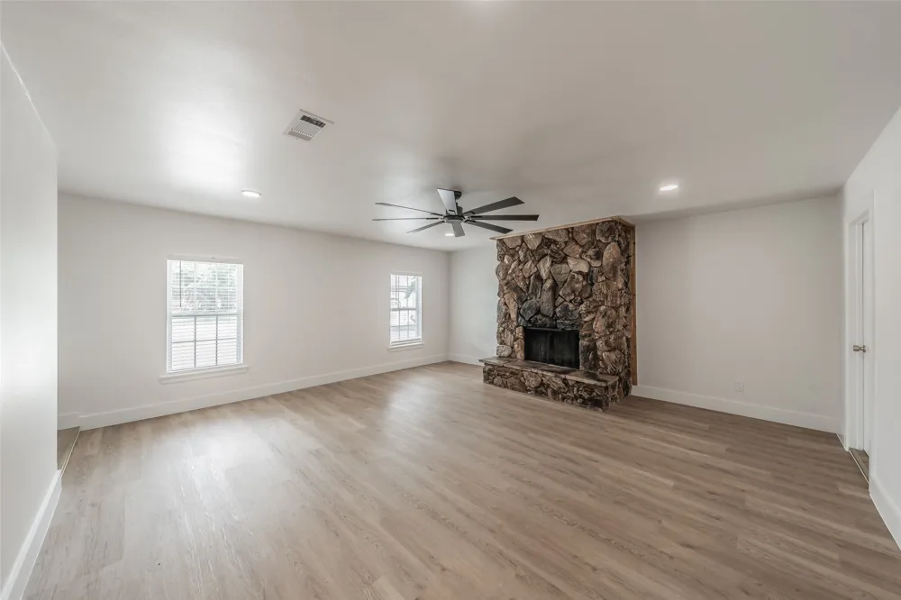 6532 Moonglow Lane Watauga, TX 76148