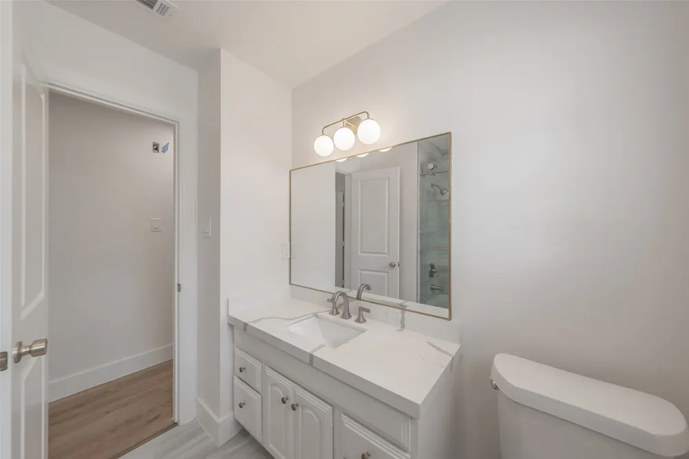 6532 Moonglow Lane Watauga, TX 76148
