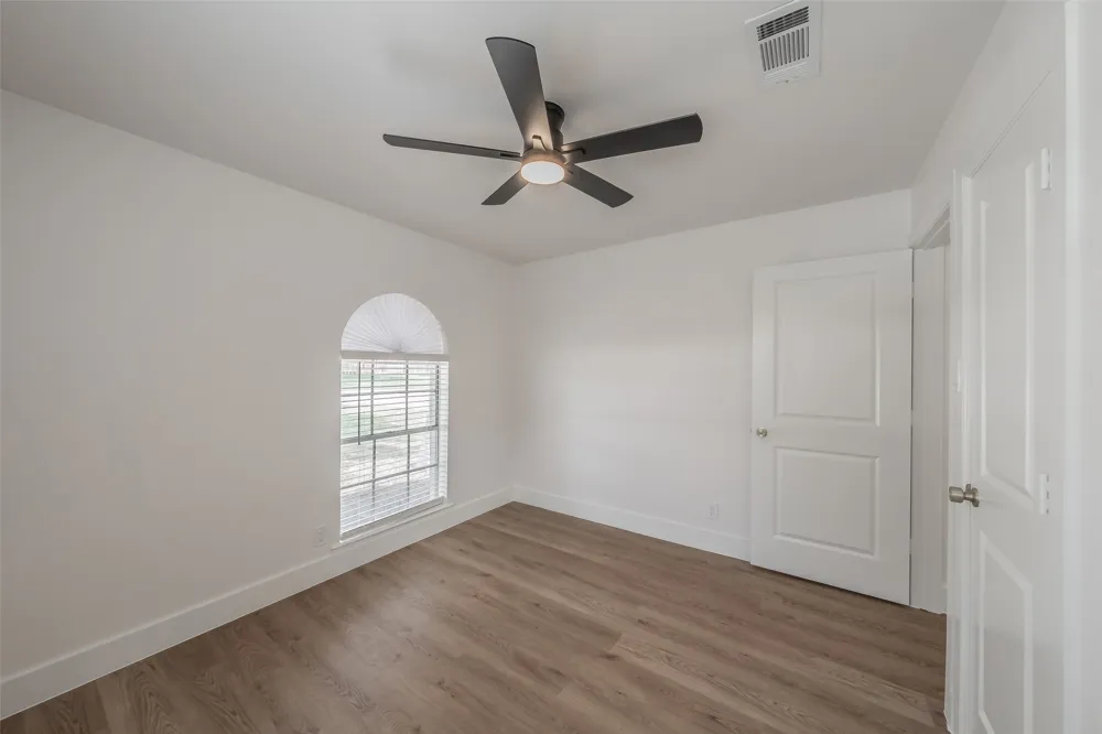 6532 Moonglow Lane Watauga, TX 76148