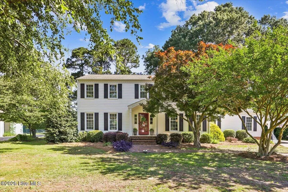 206 Ramblewood Drive Mount Olive, NC 28365