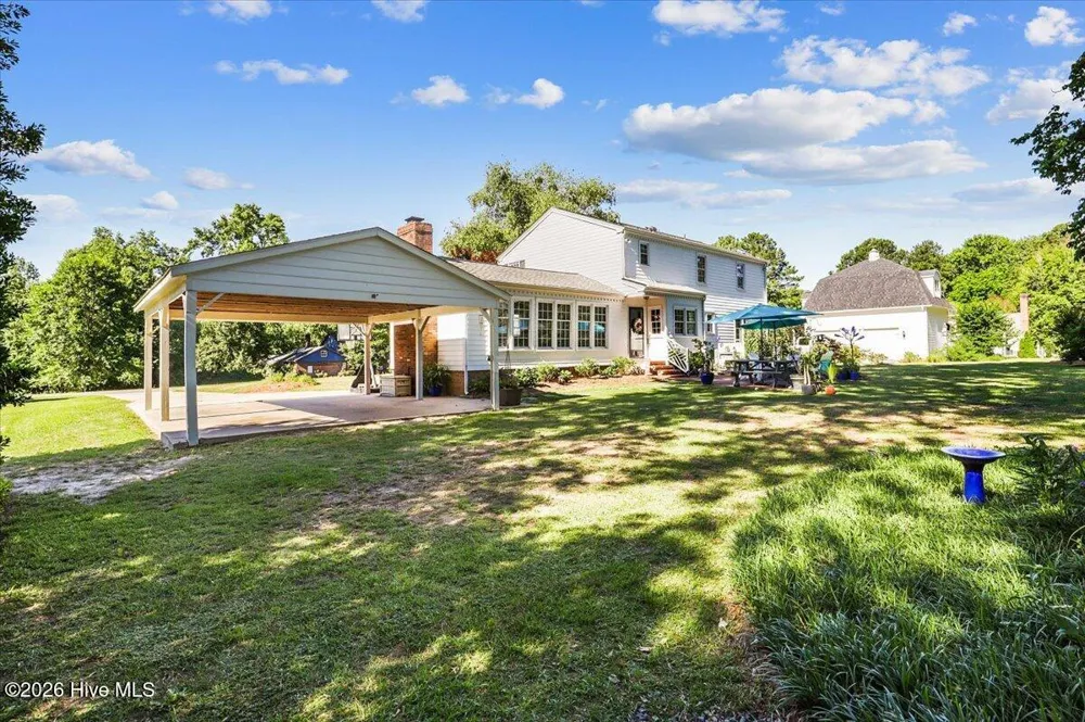 206 Ramblewood Drive Mount Olive, NC 28365