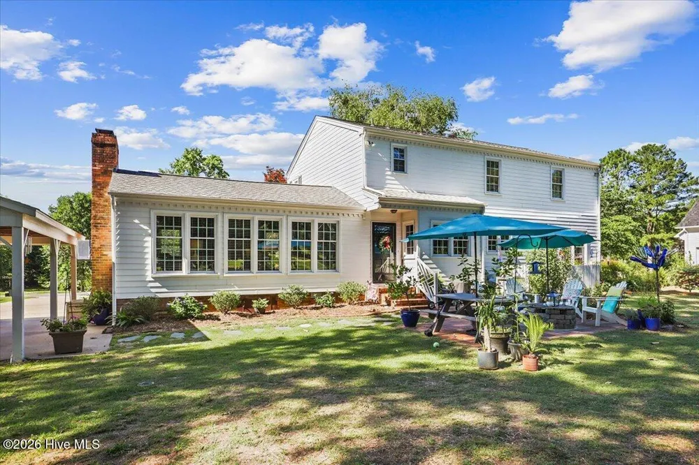 206 Ramblewood Drive Mount Olive, NC 28365
