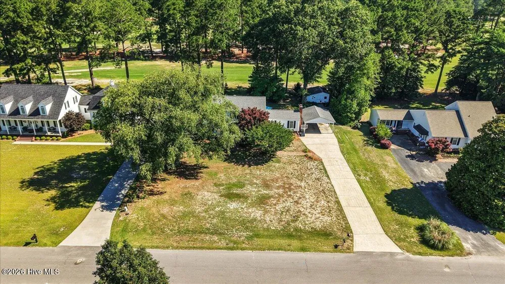 206 Ramblewood Drive Mount Olive, NC 28365