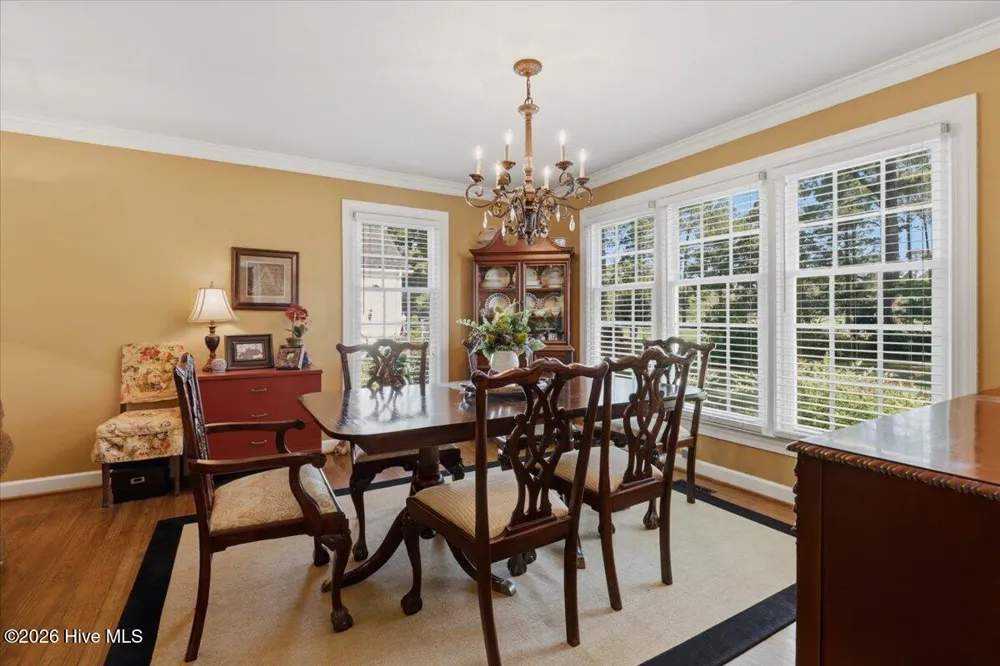 206 Ramblewood Drive Mount Olive, NC 28365