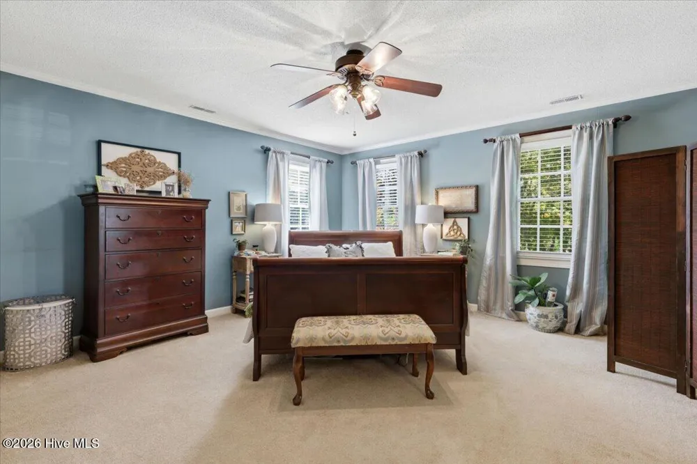 206 Ramblewood Drive Mount Olive, NC 28365