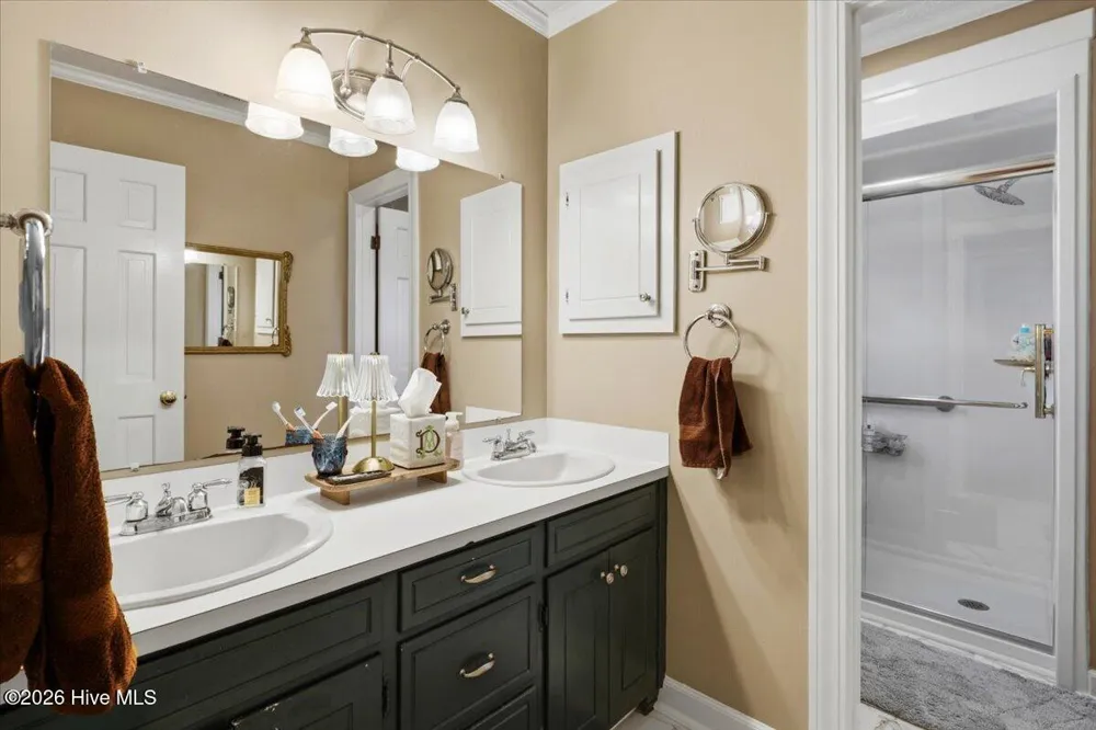 206 Ramblewood Drive Mount Olive, NC 28365