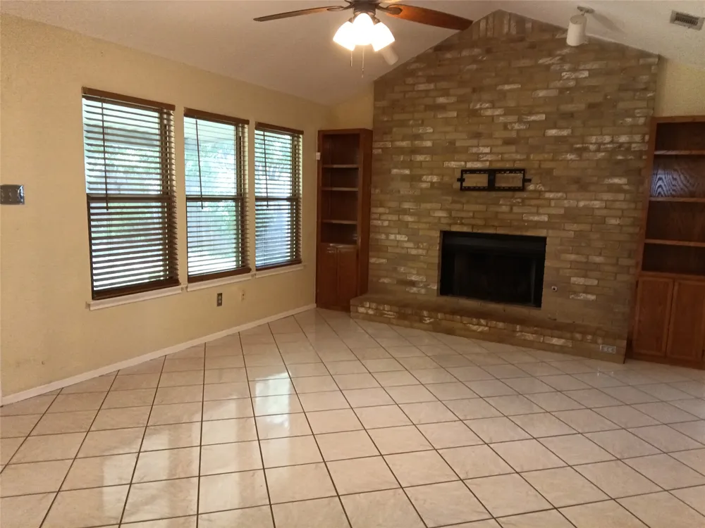 514 Maple Run Round Rock, TX 78664