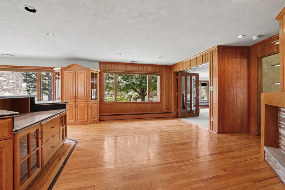 757 Kalamazoo Avenue Marshall, MI 49068