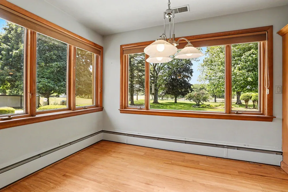 757 Kalamazoo Avenue Marshall, MI 49068