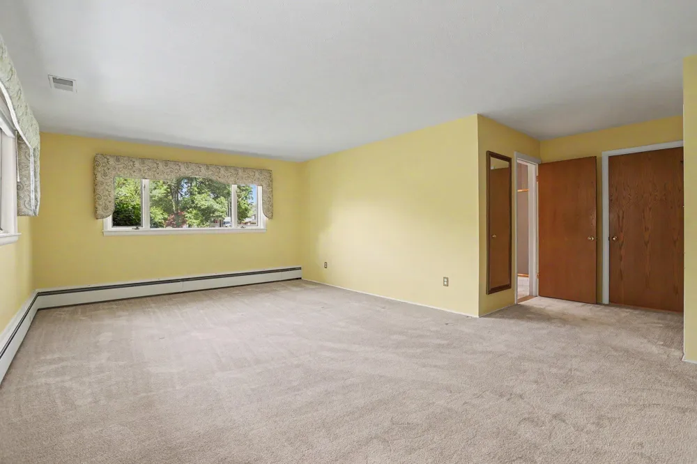 757 Kalamazoo Avenue Marshall, MI 49068