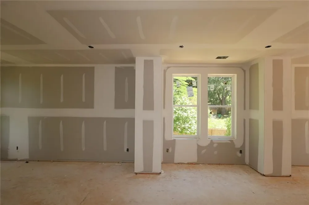 642 Memphis Drive Scottdale, GA 30079