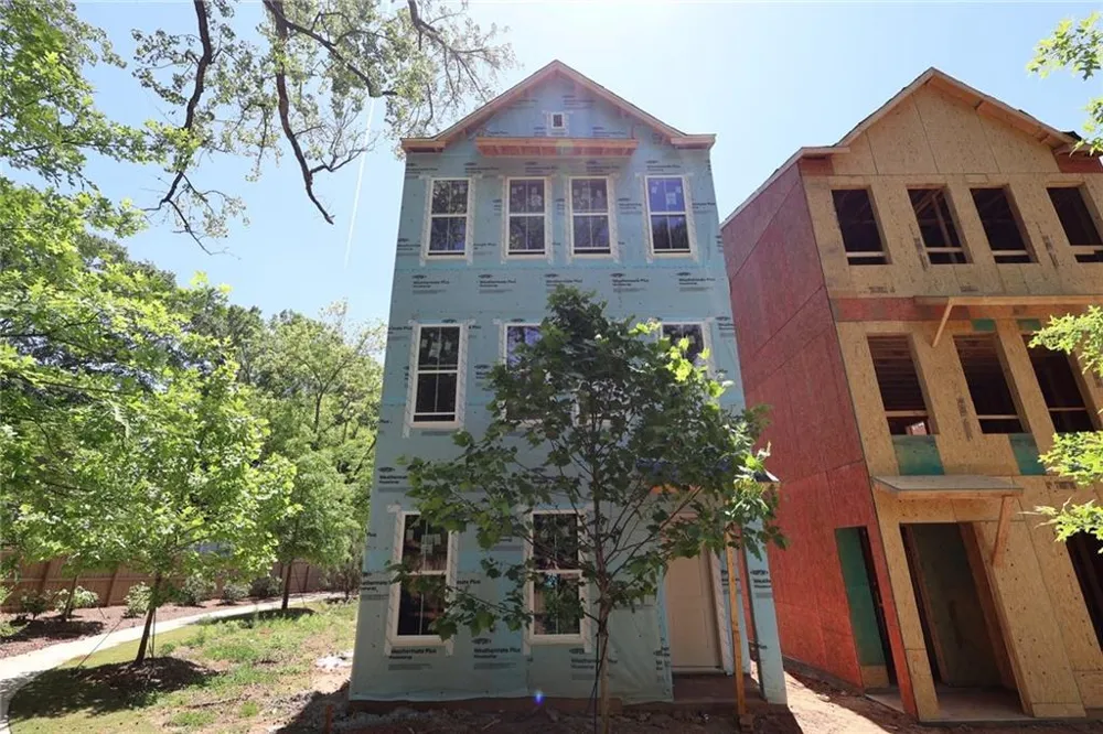 642 Memphis Drive Scottdale, GA 30079