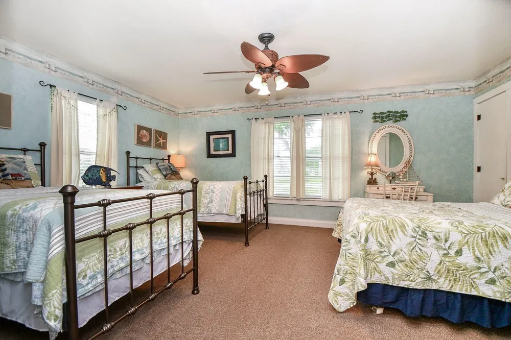 1301 2nd Street Palacios, TX 77465