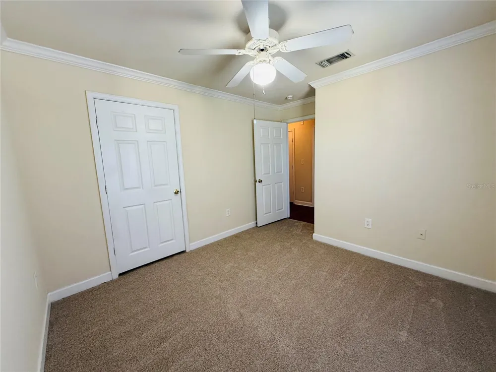 18557 BRIDLE CLUB DRIVE #18557 Tampa, FL 33647