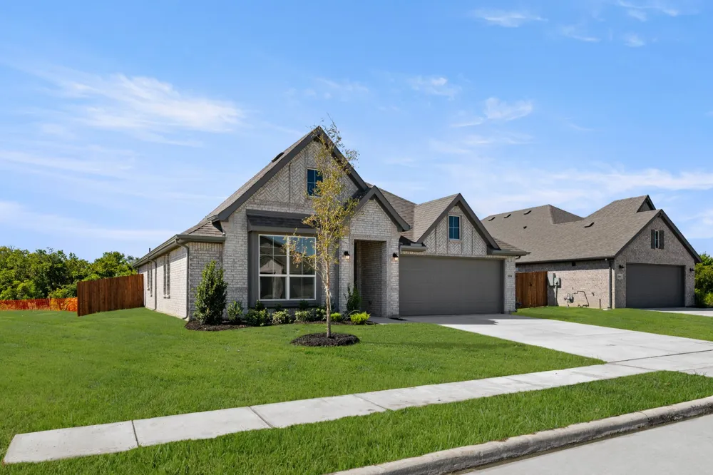 1004 Birchwood Drive Crowley, TX 76036