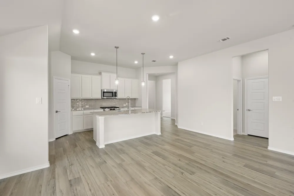 1004 Birchwood Drive Crowley, TX 76036