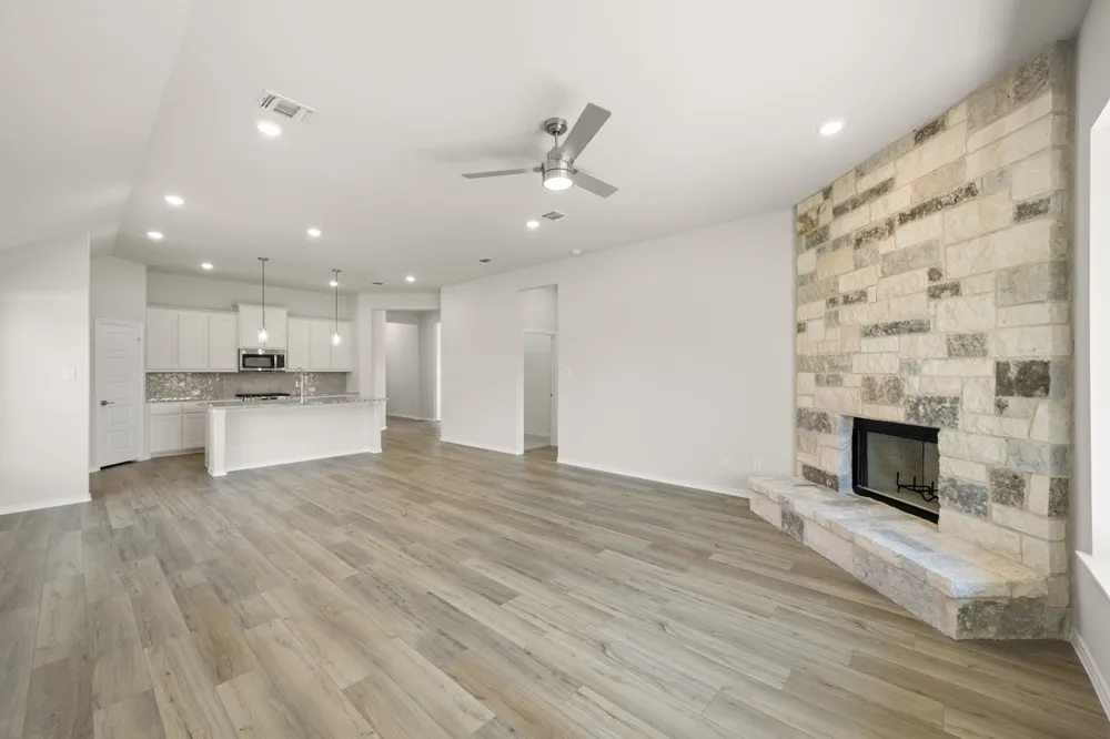 1004 Birchwood Drive Crowley, TX 76036