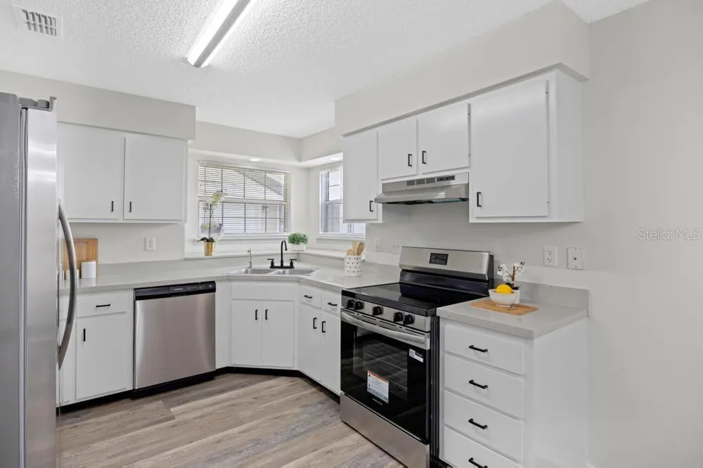6109 W 1ST MANOR Palatka, FL 32177