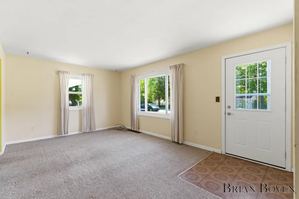 197 Carrie Street Sparta, MI 49345