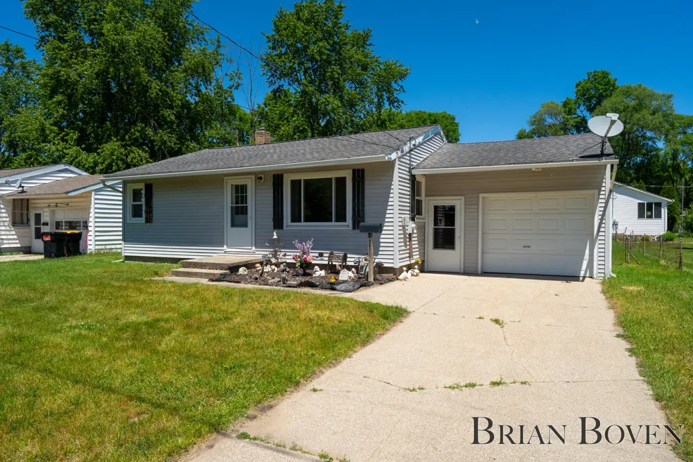197 Carrie Street Sparta, MI 49345
