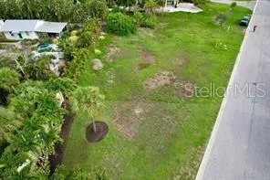 521 NEPTUNE AVENUE Longboat Key, FL 34228