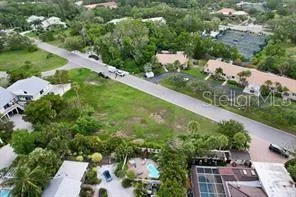 521 NEPTUNE AVENUE Longboat Key, FL 34228